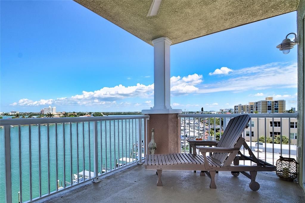 Recently Sold: $1,299,999 (3 beds, 2 baths, 1738 Square Feet)