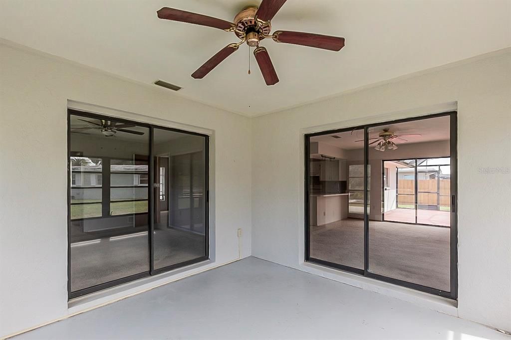 Recently Sold: $315,000 (2 beds, 2 baths, 1402 Square Feet)
