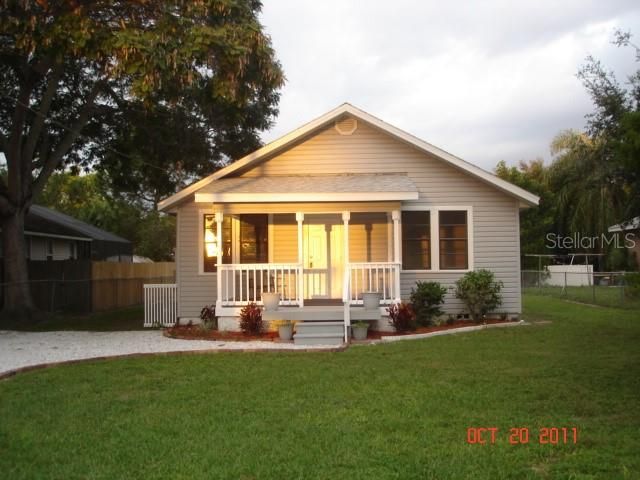 Недавно продано: $219,000 (2 спален, 1 ванн, 756 Квадратных фут)