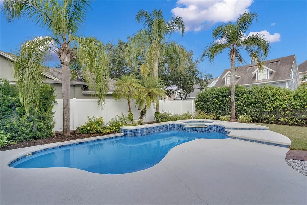 Recently Sold: $700,000 (4 beds, 3 baths, 3178 Square Feet)