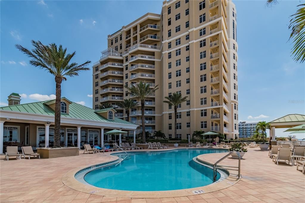 Recently Sold: $1,199,000 (2 beds, 2 baths, 1460 Square Feet)