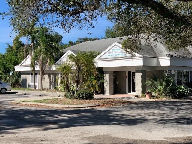 Recently Sold: $800,000 (0 beds, 0 baths, 3200 Square Feet)