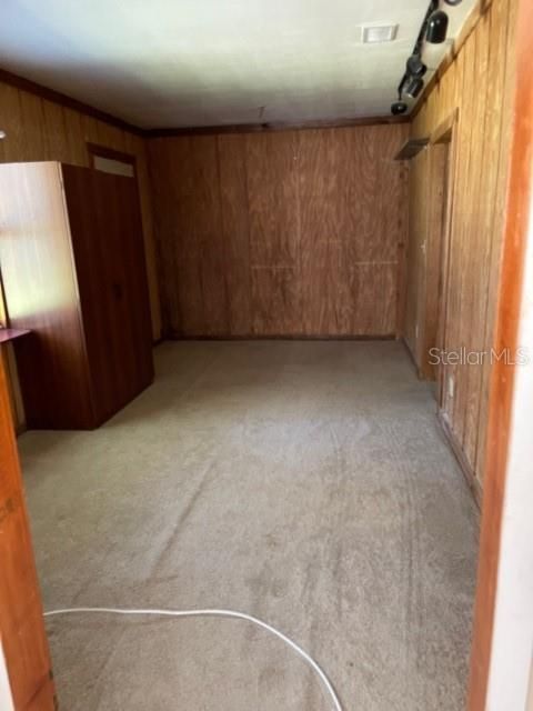 Recently Sold: $2,500 (0 beds, 0 baths, 1240 Square Feet)