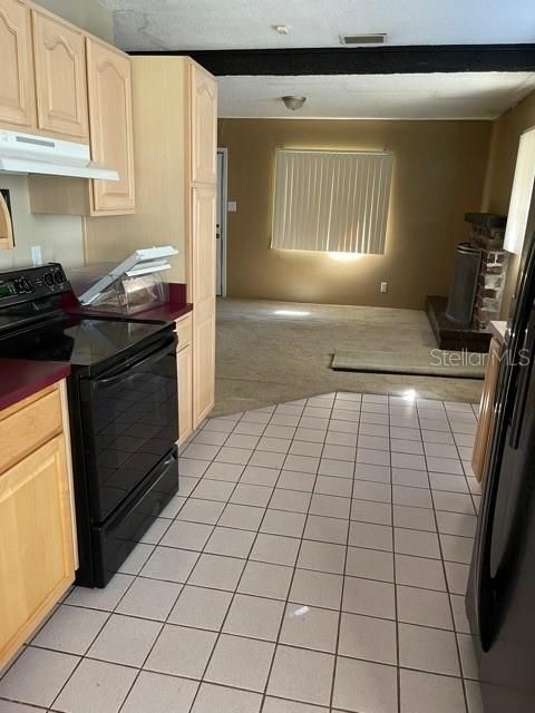 Recently Sold: $2,500 (0 beds, 0 baths, 1240 Square Feet)