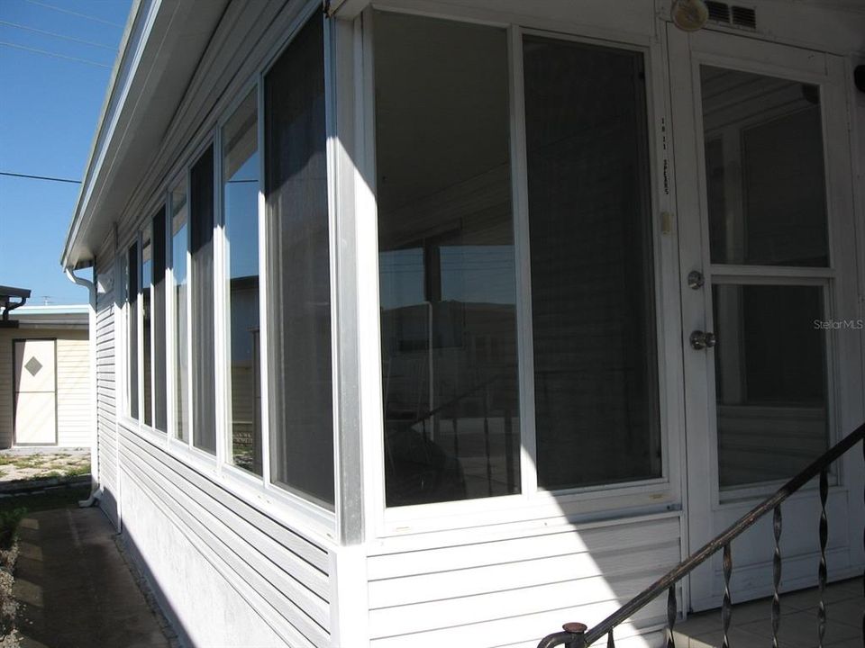 Enclosed side porch