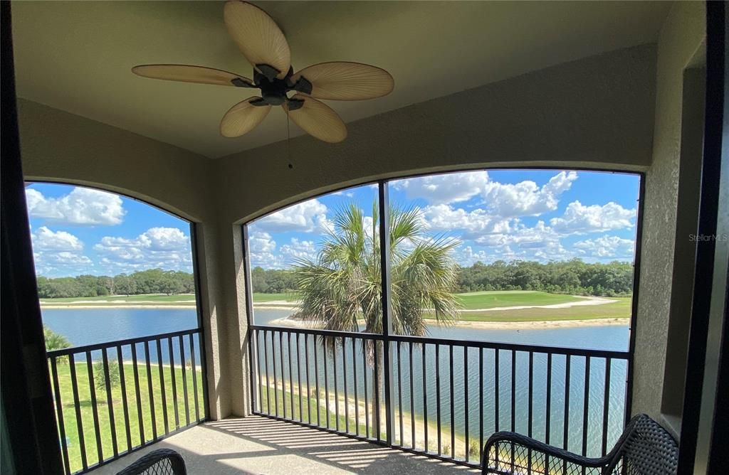 Recently Sold: $315,000 (2 beds, 2 baths, 1142 Square Feet)