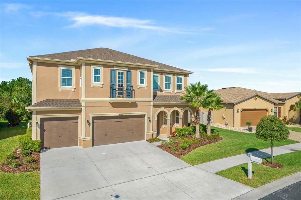 Recently Sold: $875,000 (5 beds, 4 baths, 4439 Square Feet)