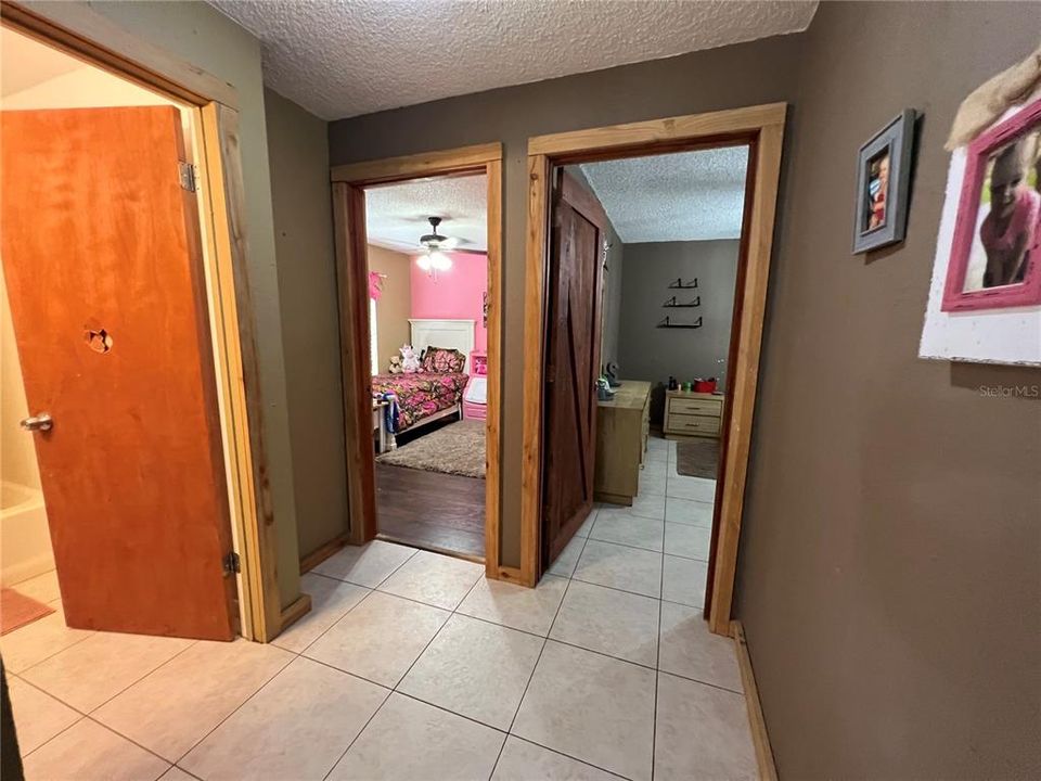 Vendido Recientemente: $224,000 (3 camas, 2 baños, 1463 Pies cuadrados)