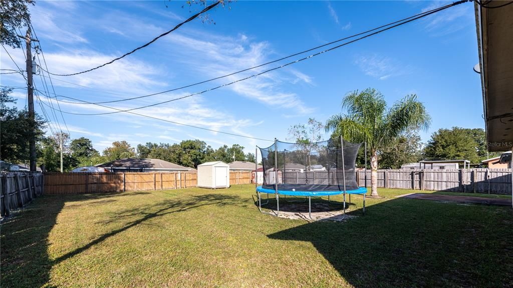 Recently Sold: $180,000 (3 beds, 1 baths, 1272 Square Feet)