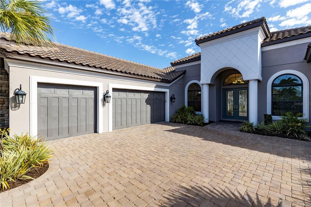 Recently Sold: $1,500,000 (3 beds, 3 baths, 3662 Square Feet)