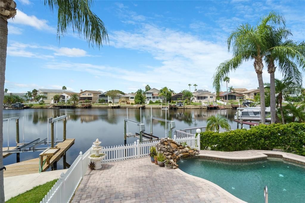 Recently Sold: $879,000 (5 beds, 3 baths, 3750 Square Feet)