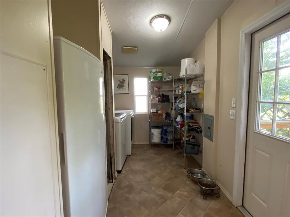 Utility Room/Side door