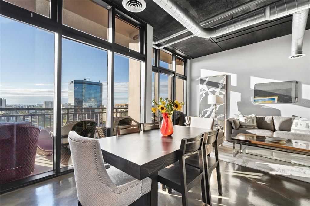 Recently Sold: $1,099,000 (3 beds, 2 baths, 1724 Square Feet)