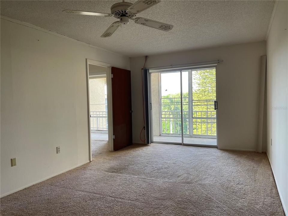 Recently Sold: $39,000 (1 beds, 1 baths, 768 Square Feet)