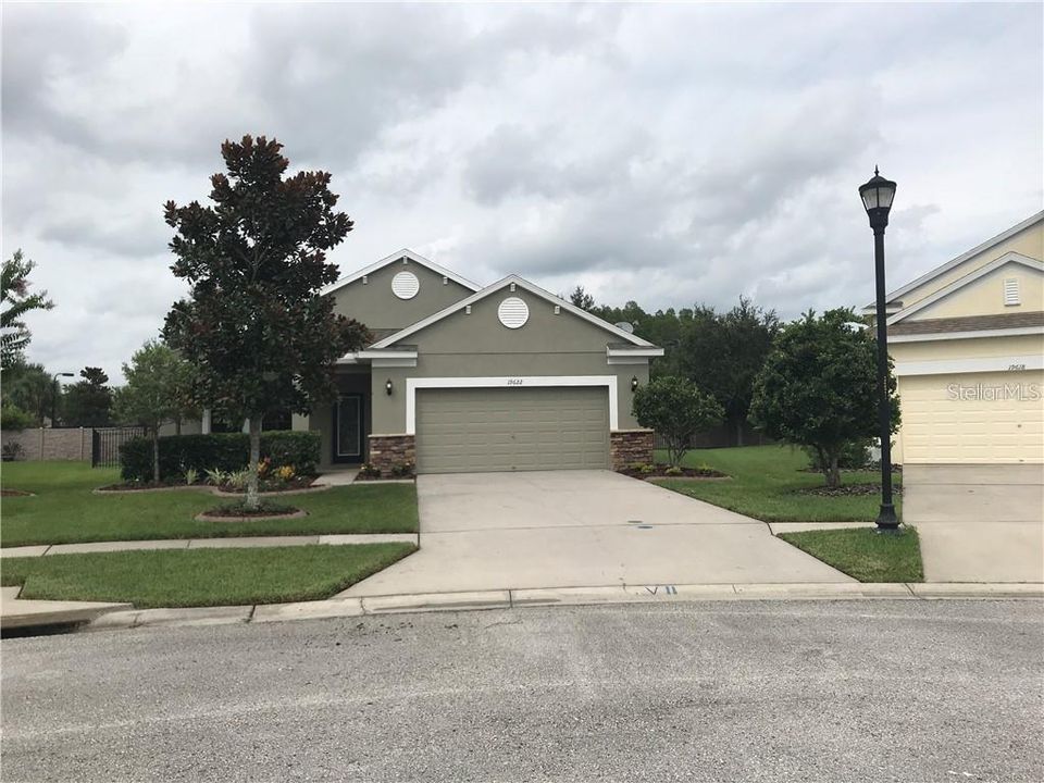 Vendido Recientemente: $350,000 (3 camas, 2 baños, 1789 Pies cuadrados)