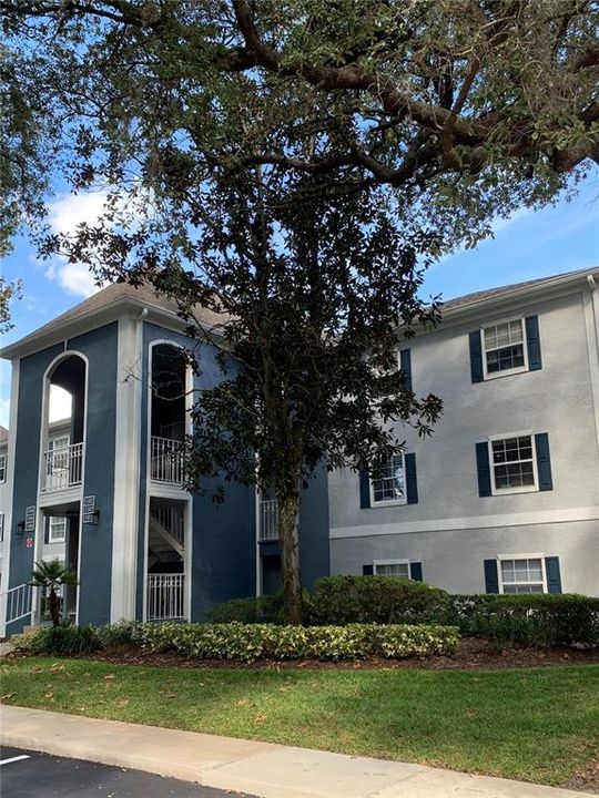 Recently Sold: $170,000 (2 beds, 2 baths, 1365 Square Feet)