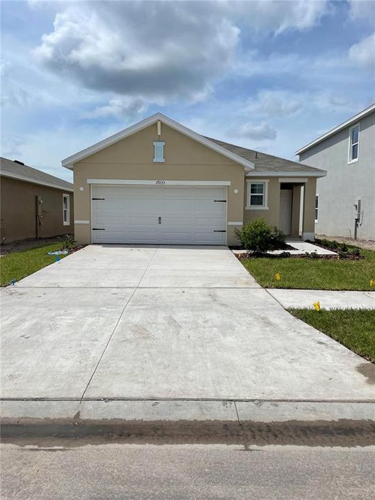 最近售出: $275,490 (3 贝兹, 2 浴室, 1504 平方英尺)