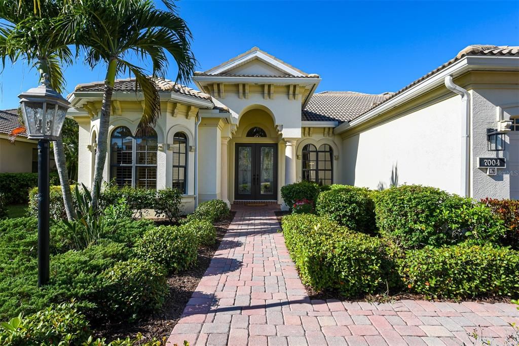 Recently Sold: $1,250,000 (4 beds, 4 baths, 3534 Square Feet)