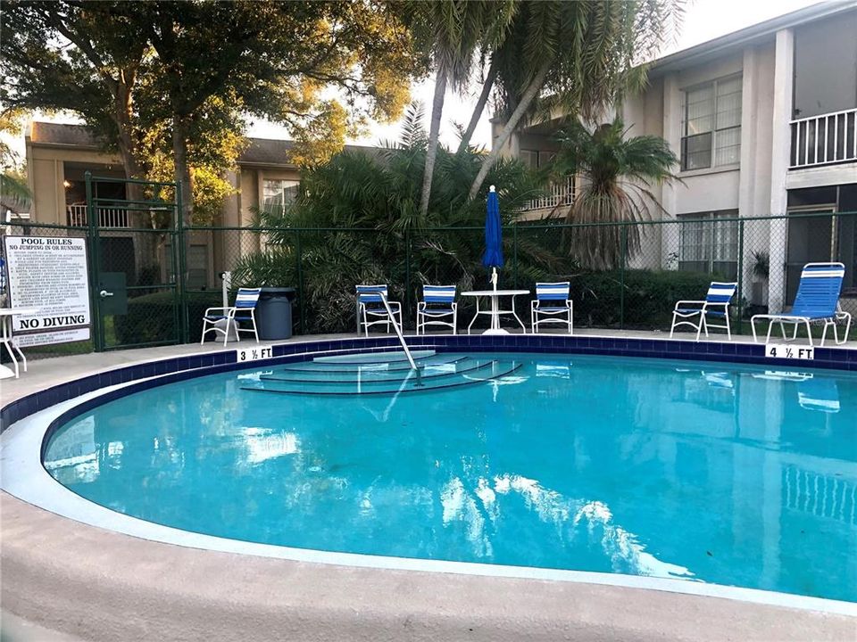 Recently Sold: $59,900 (1 beds, 1 baths, 700 Square Feet)