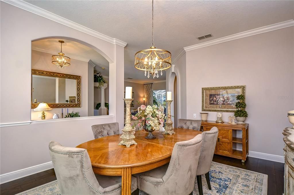 Recently Sold: $935,000 (4 beds, 3 baths, 3204 Square Feet)