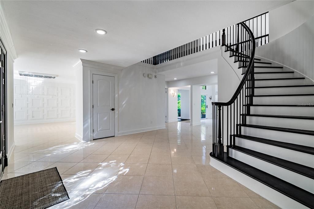 Recently Sold: $1,299,900 (4 beds, 5 baths, 5155 Square Feet)