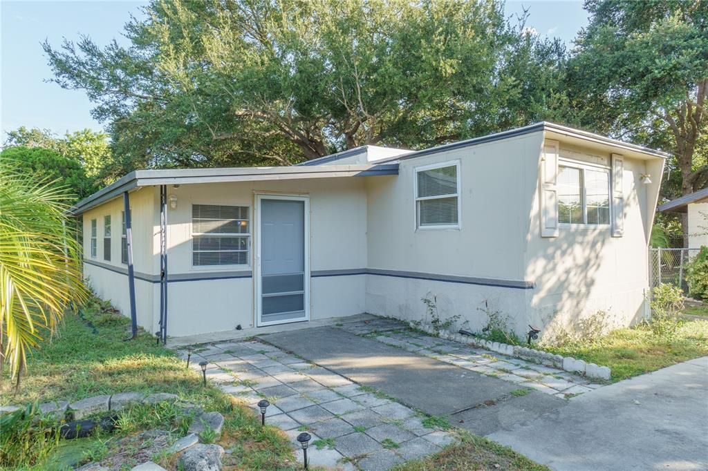 Recently Sold: $99,900 (3 beds, 1 baths, 672 Square Feet)