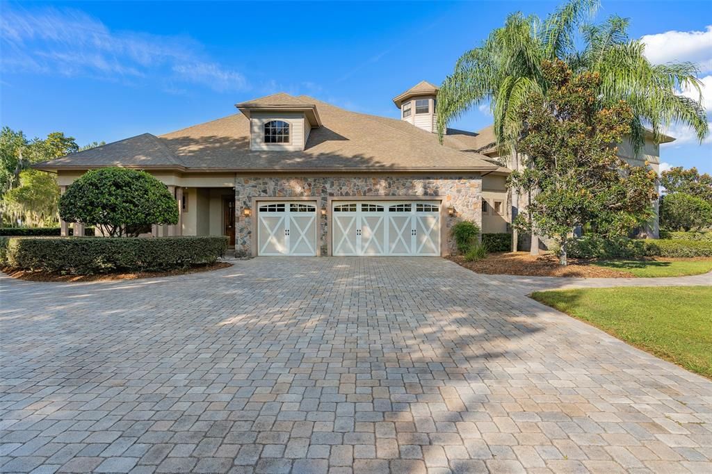 Recently Sold: $2,350,000 (5 beds, 3 baths, 4660 Square Feet)