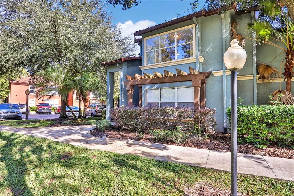 Vendido Recientemente: $170,000 (2 camas, 1 baños, 919 Pies cuadrados)