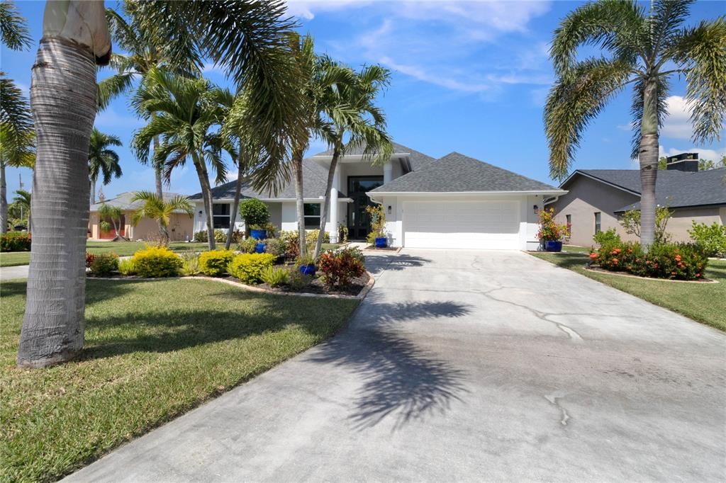 Recently Sold: $1,150,000 (4 beds, 3 baths, 2404 Square Feet)