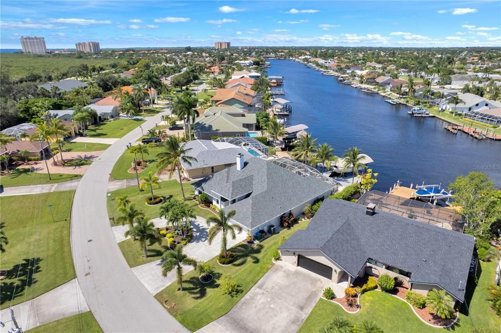 Recently Sold: $1,150,000 (4 beds, 3 baths, 2404 Square Feet)