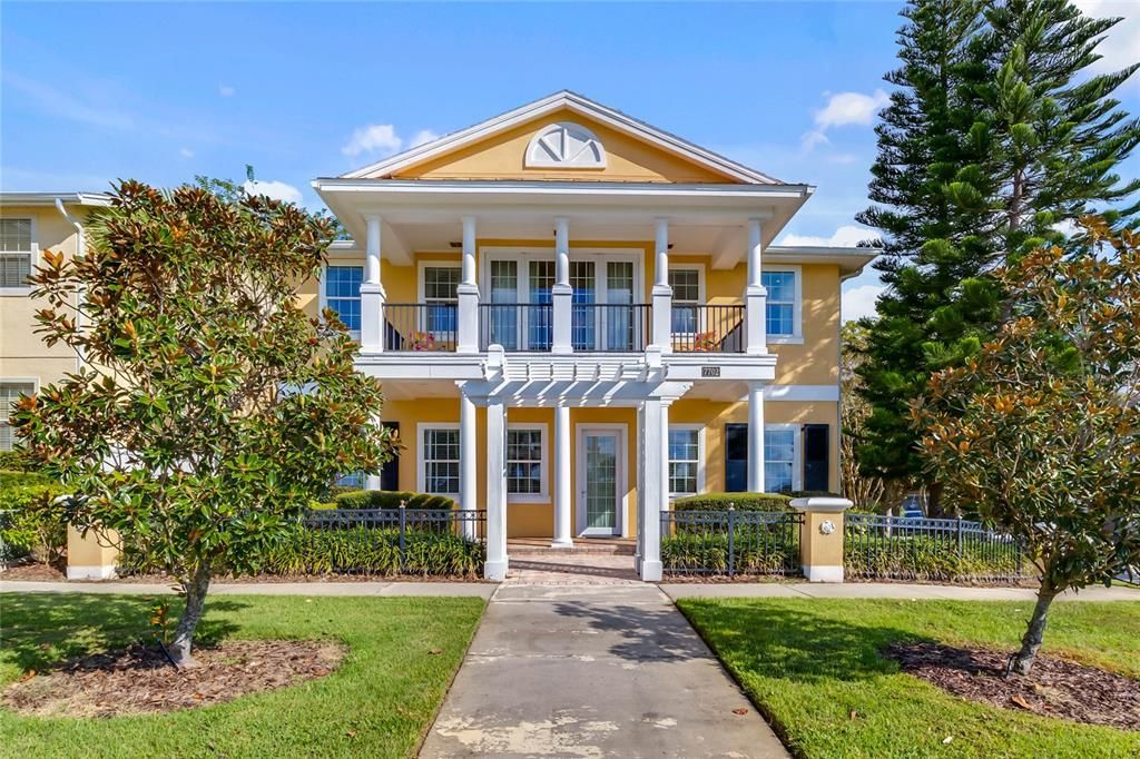 Recently Sold: $840,000 (4 beds, 4 baths, 3374 Square Feet)
