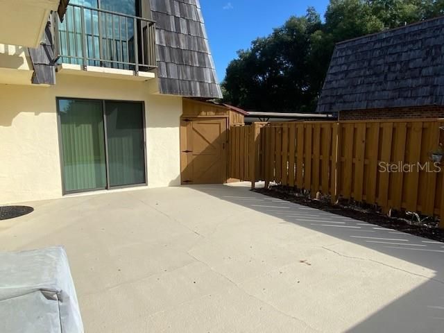 Recently Sold: $100,000 (2 beds, 2 baths, 1288 Square Feet)