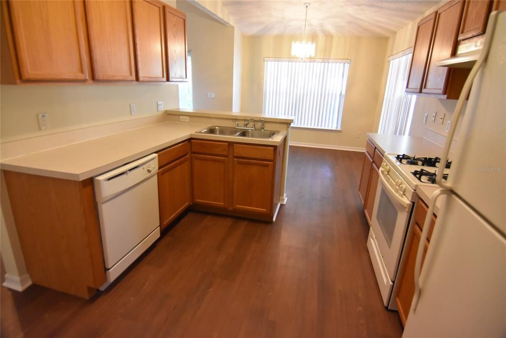 Recently Rented: $1,795 (3 beds, 2 baths, 1601 Square Feet)