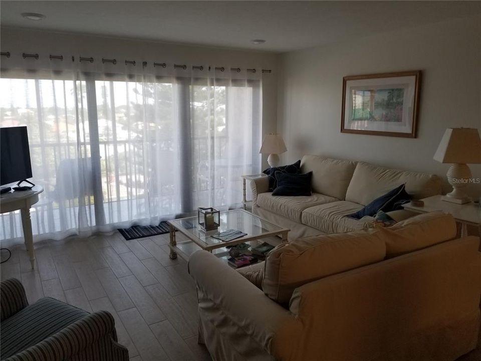 For Rent: $6,500 (2 beds, 2 baths, 1224 Square Feet)