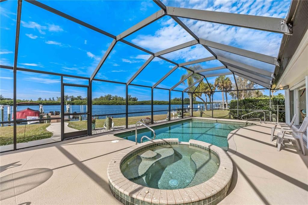 Recently Sold: $1,695,000 (3 beds, 2 baths, 2100 Square Feet)