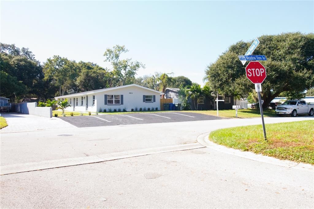 Recently Sold: $599,900 (0 beds, 0 baths, 2176 Square Feet)