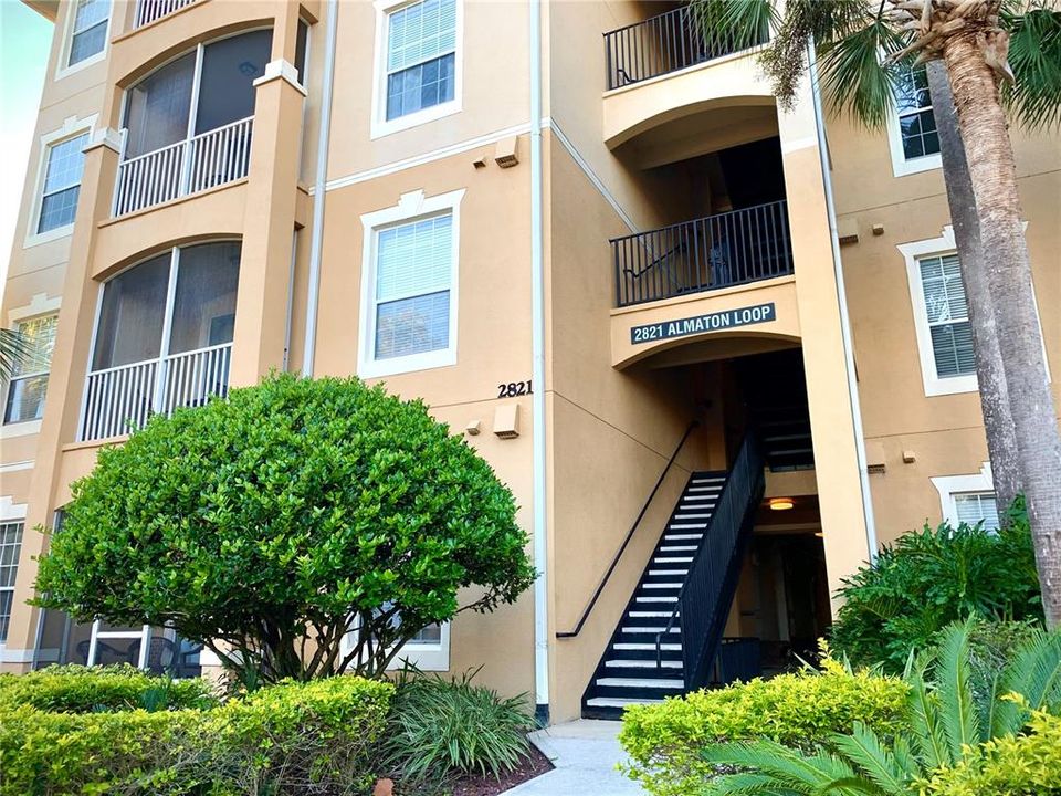 Recently Sold: $213,000 (2 beds, 2 baths, 1081 Square Feet)