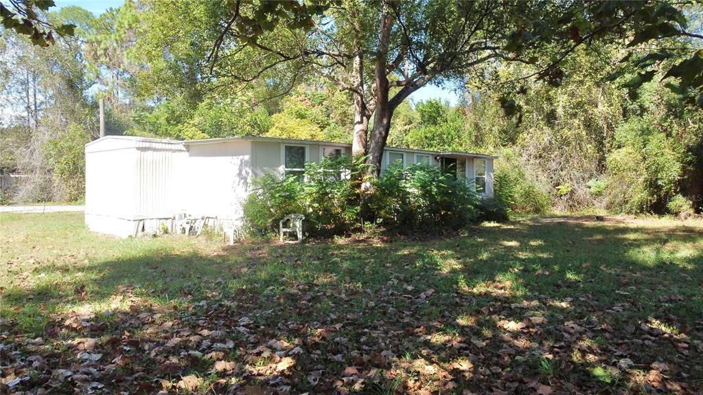 Recently Sold: $32,900 (3 beds, 2 baths, 1276 Square Feet)