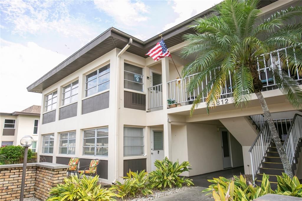 Recently Sold: $140,000 (2 beds, 2 baths, 1088 Square Feet)