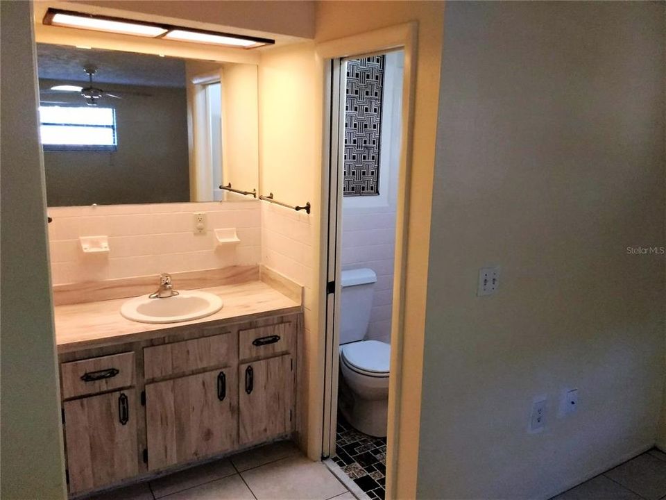 Недавно арендовано: $1,300 (2 спален, 2 ванн, 1328 Квадратных фут)
