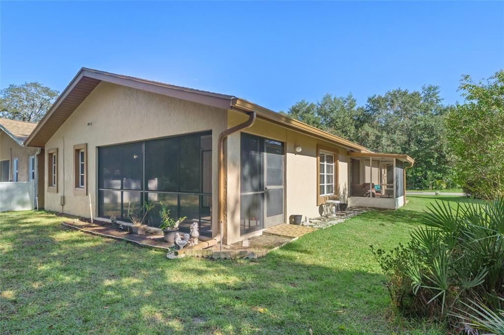 Recently Sold: $185,000 (2 beds, 2 baths, 1485 Square Feet)