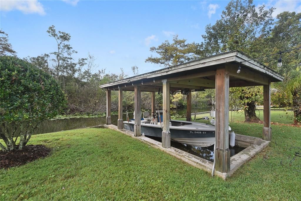 Recently Sold: $995,000 (3 beds, 3 baths, 2370 Square Feet)