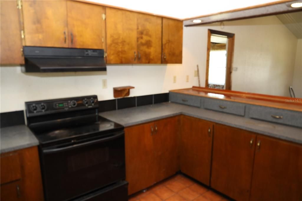 Recently Sold: $239,000 (3 beds, 2 baths, 1920 Square Feet)