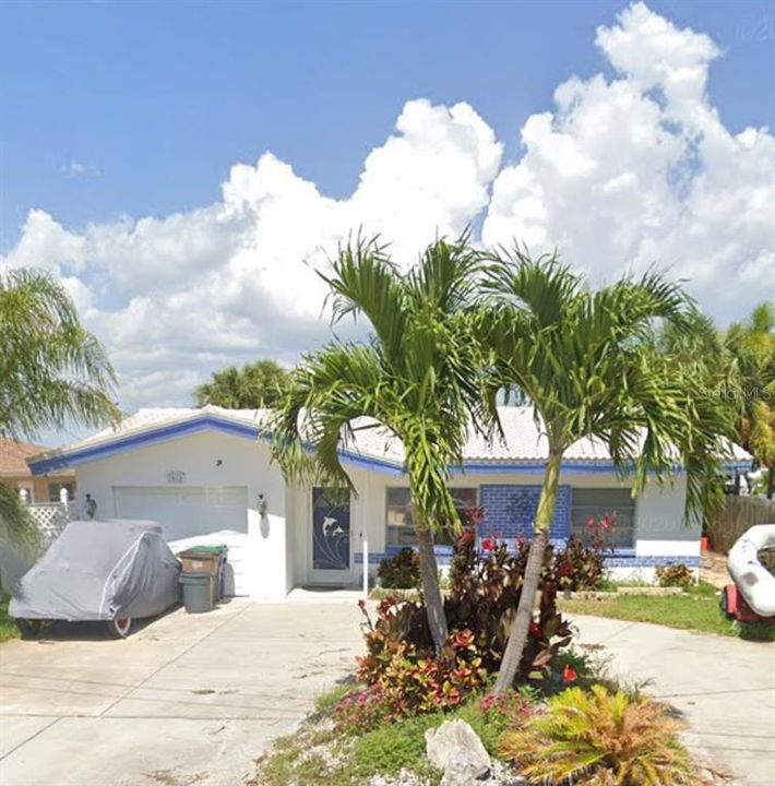 Recently Sold: $795,000 (3 beds, 2 baths, 1769 Square Feet)