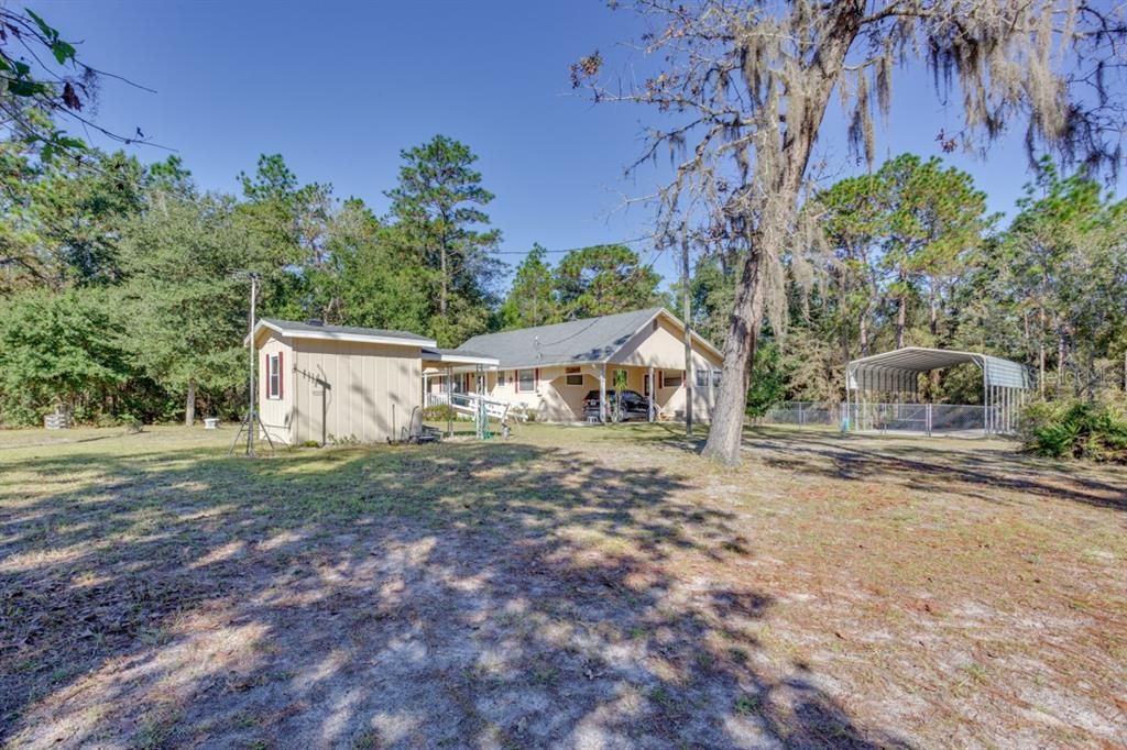 Recently Sold: $225,000 (3 beds, 2 baths, 1275 Square Feet)