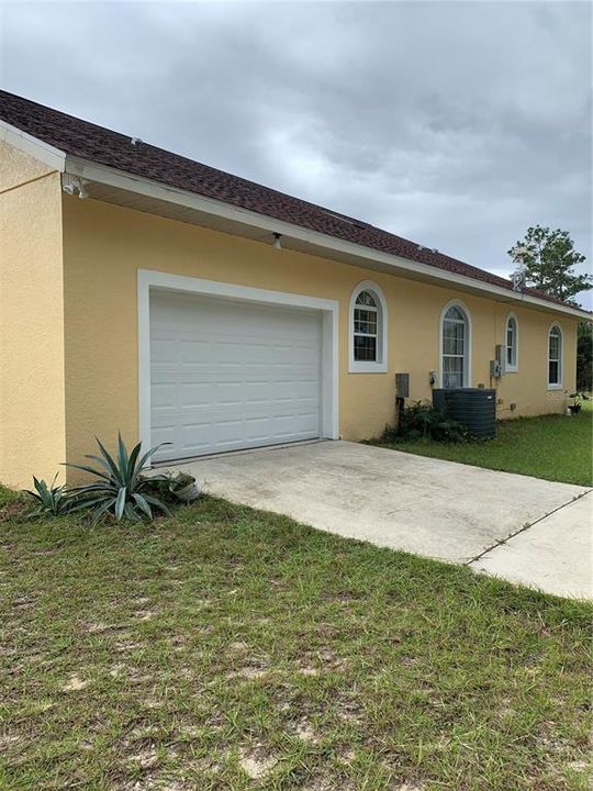 Recently Sold: $380,000 (4 beds, 3 baths, 2337 Square Feet)