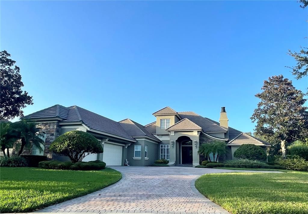 Recently Sold: $1,375,000 (5 beds, 4 baths, 4917 Square Feet)