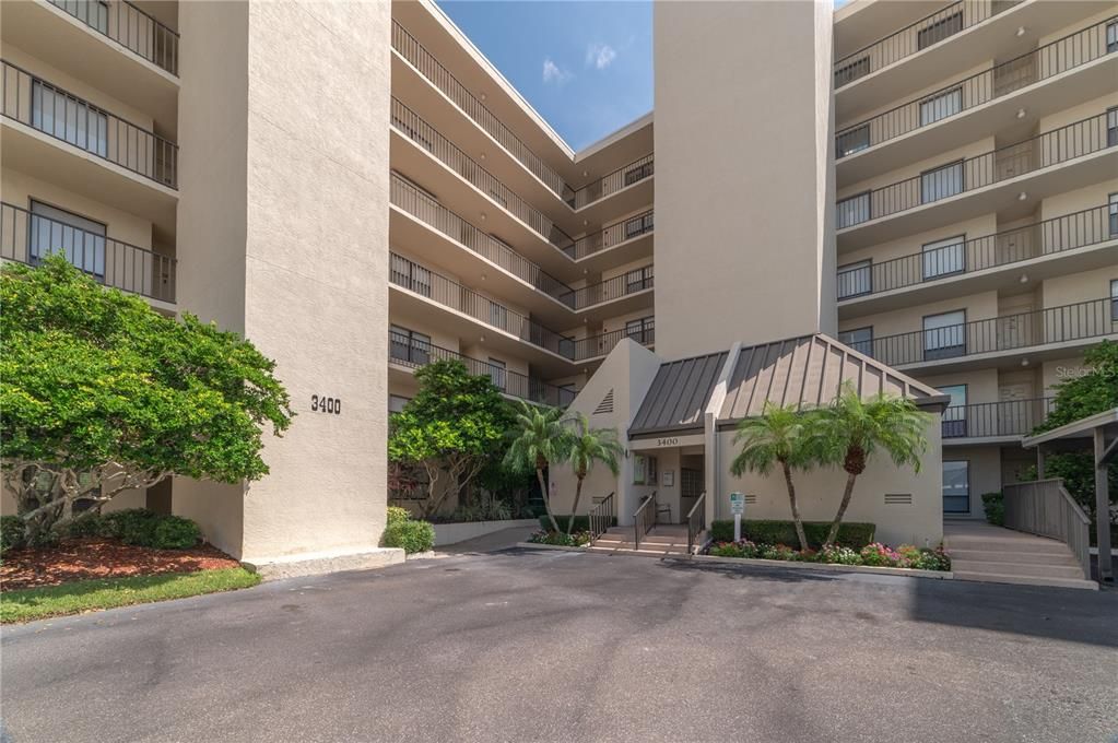 3400 Bldg in Cove Cay Village IV