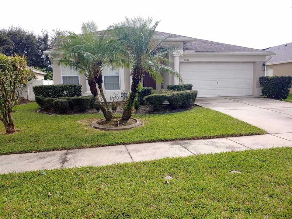 Recently Sold: $389,900 (3 beds, 2 baths, 1558 Square Feet)