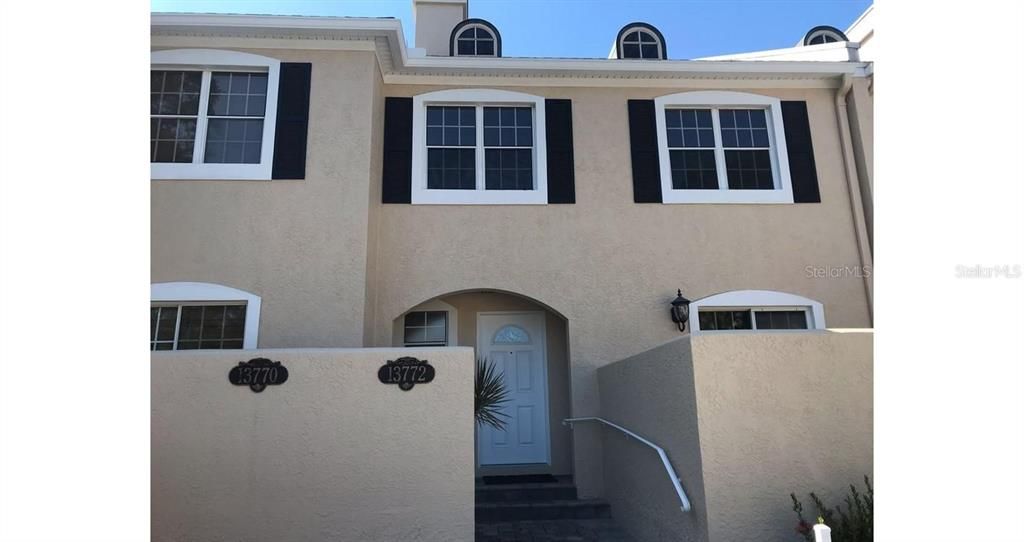Recently Sold: $291,012 (3 beds, 2 baths, 1725 Square Feet)